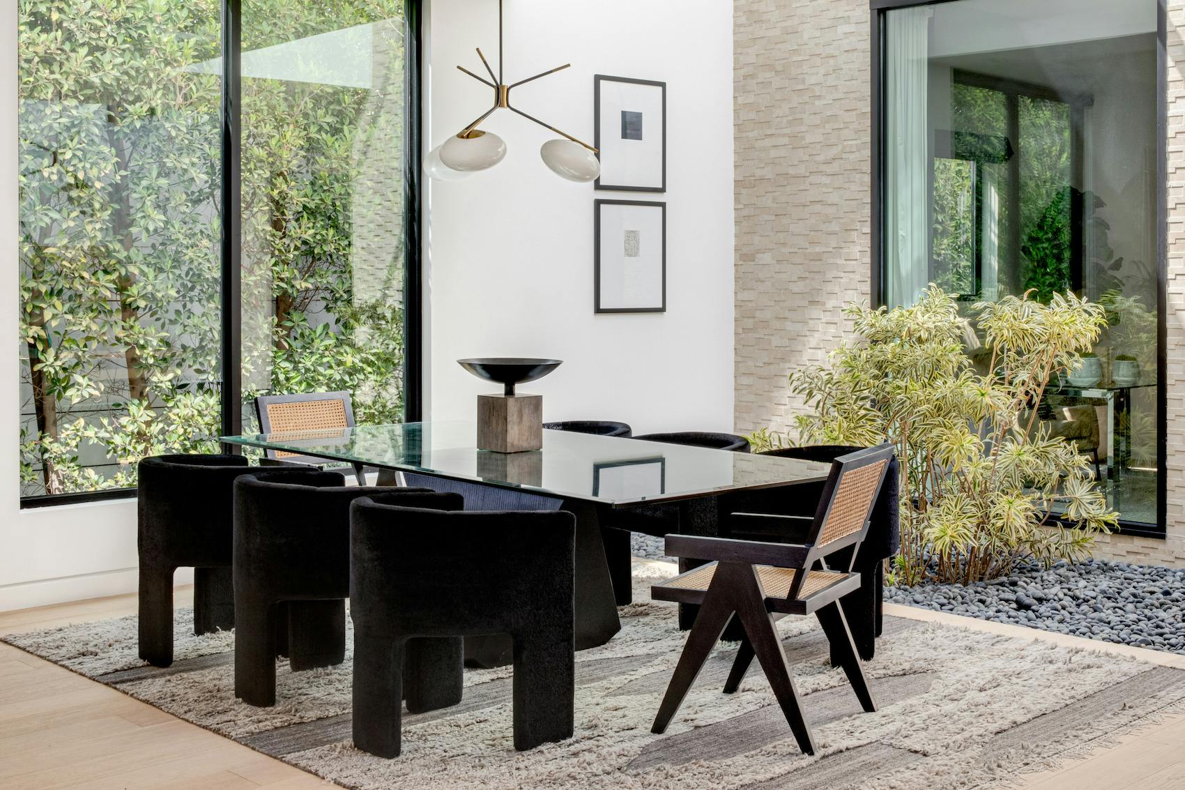 Meridith-Baer-Home-Home-Staging-Southern-California-West-Hollywood-Organic-Modern-Luxury-Homes-Modern-and-Contemporary-Dining-Room